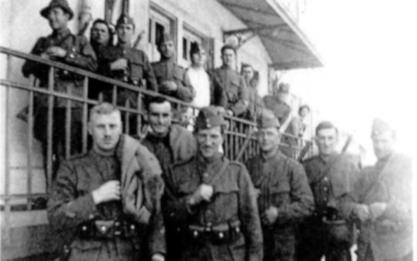 Bild 1 Fahy 1944. Abmarsch Patrouille GWK-web.PNG